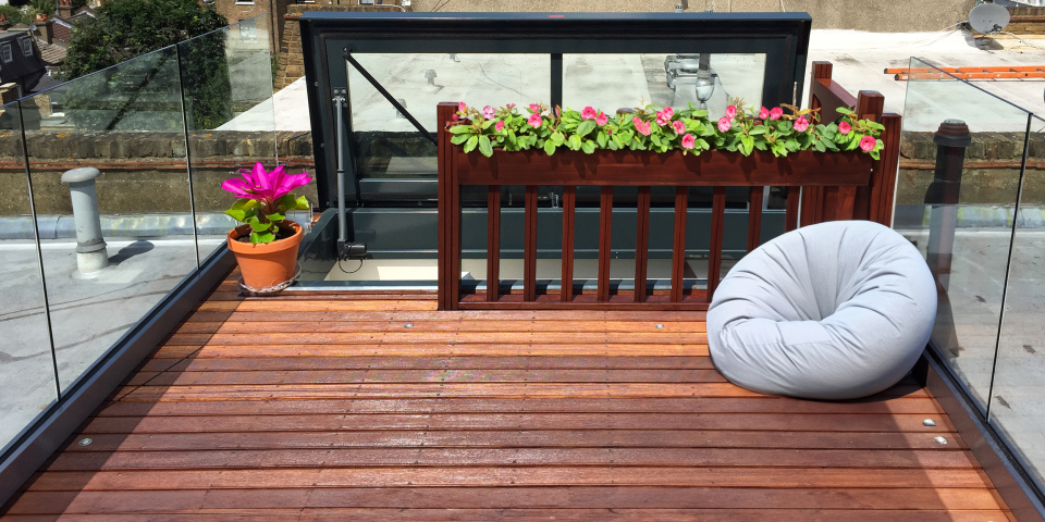 rooftop-terrace-hatch_aft.jpg