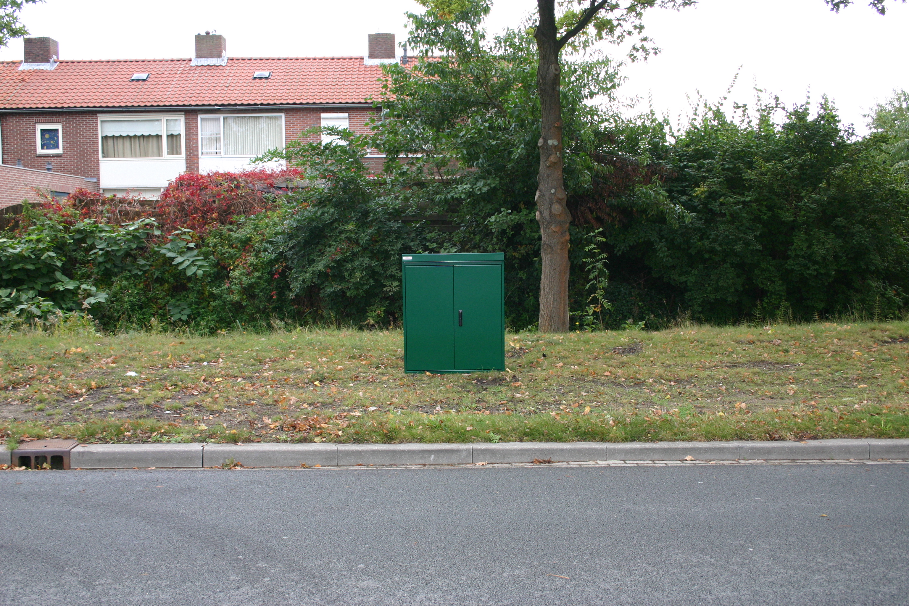 Staka RVS buitenkast voor drukrioleringssysteem Laren