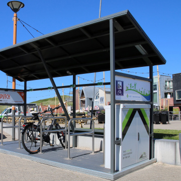 Staka RVS Buitenkast voor het E-Deck van Fietsvlonders.nl